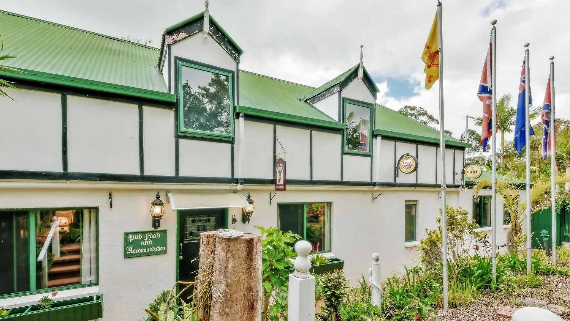 Mount Mee Country Inn Bed & Breakfast Brisbane