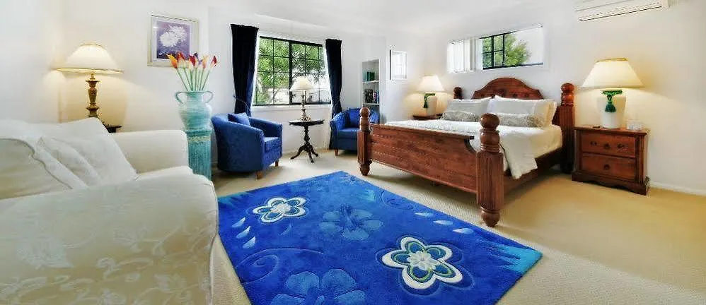 Mount Mee Country Inn Australia